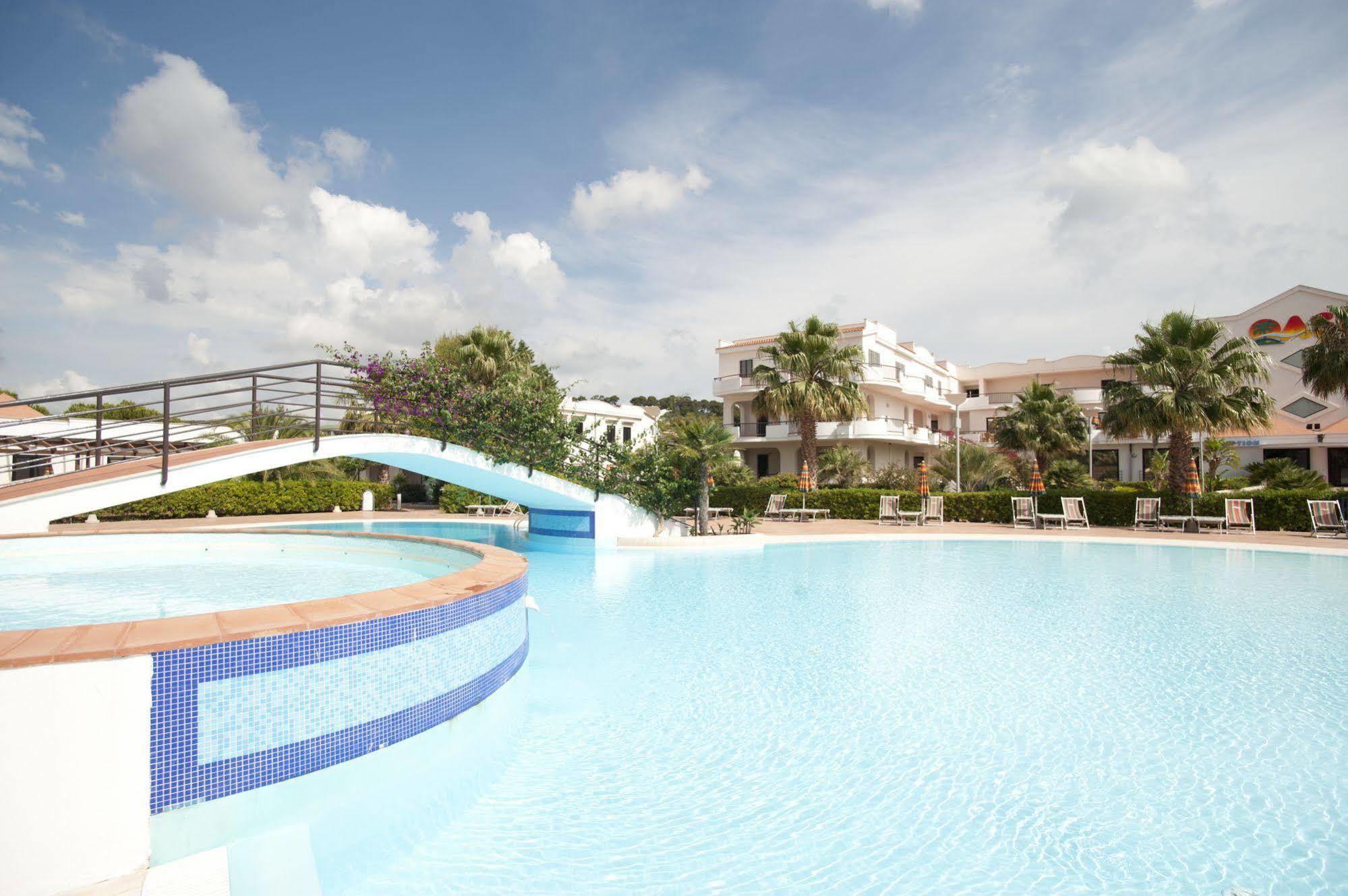 Oasiclub Hotel Вьесте Экстерьер фото